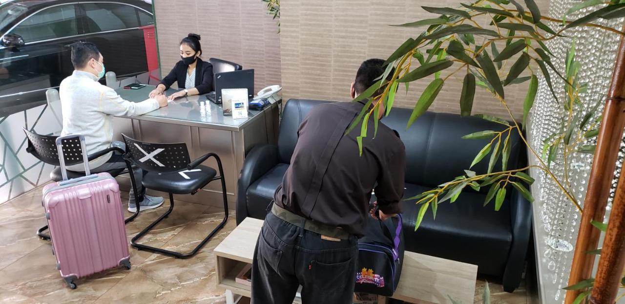 Harvia Suites Kebon Jeruk ジャカルタ エクステリア 写真