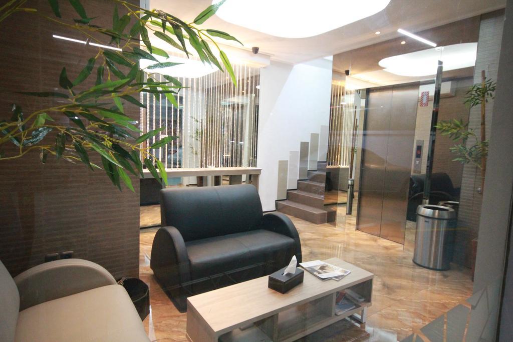 Harvia Suites Kebon Jeruk ジャカルタ エクステリア 写真