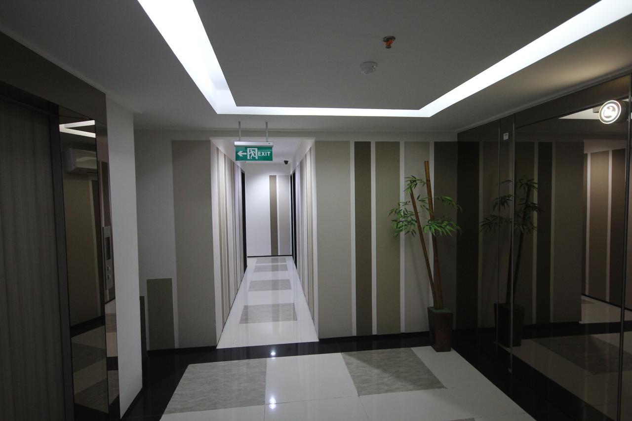 Harvia Suites Kebon Jeruk ジャカルタ エクステリア 写真