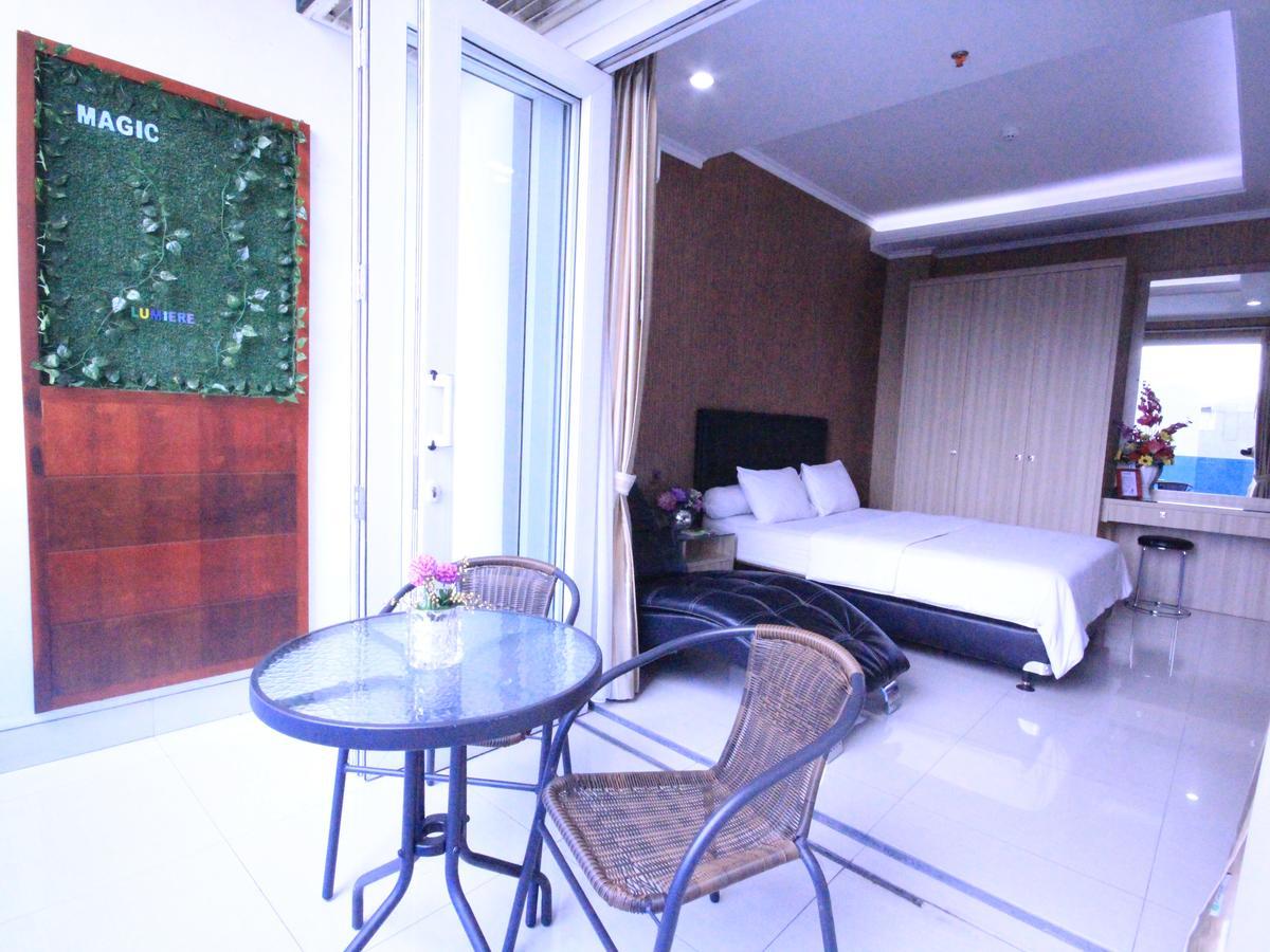 Harvia Suites Kebon Jeruk ジャカルタ エクステリア 写真