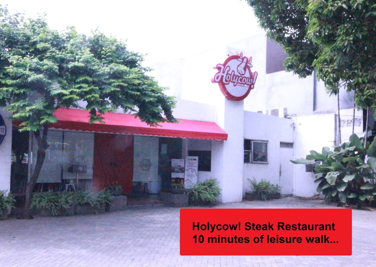 Harvia Suites Kebon Jeruk ジャカルタ エクステリア 写真