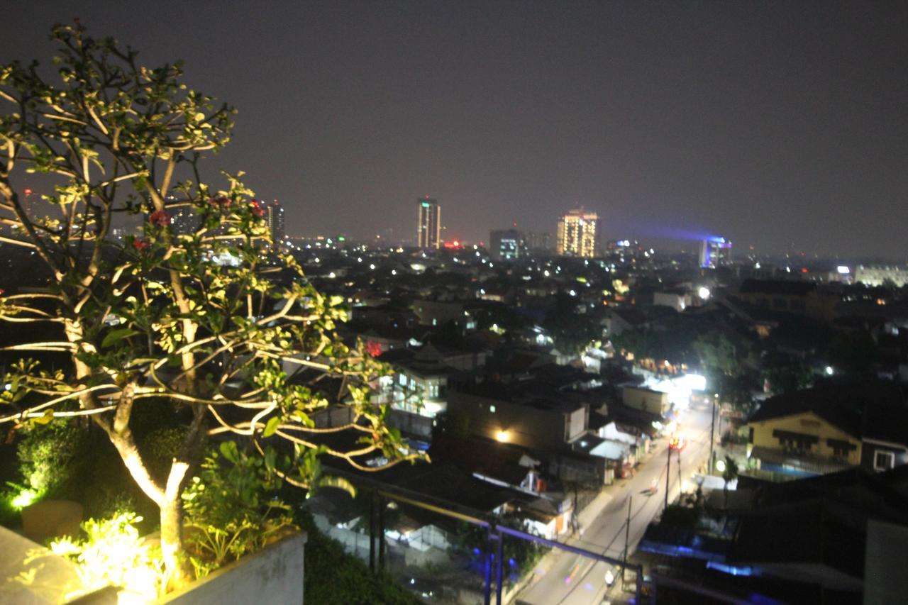 Harvia Suites Kebon Jeruk ジャカルタ エクステリア 写真