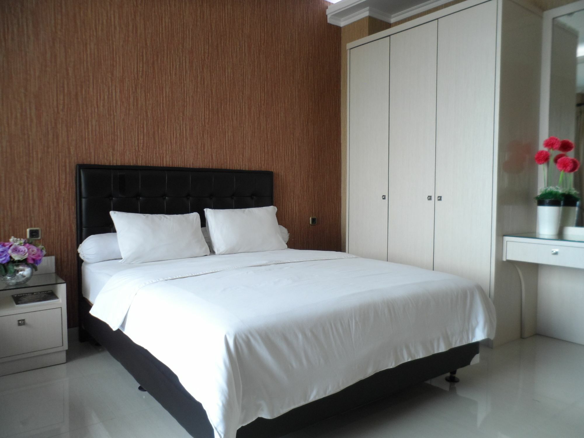 Harvia Suites Kebon Jeruk ジャカルタ エクステリア 写真